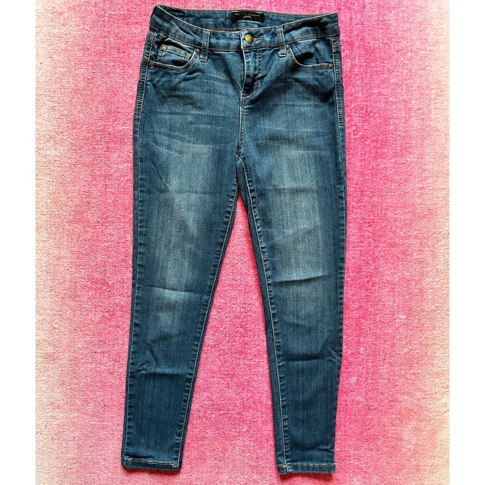 Thruth + Theory Jeans (4P)